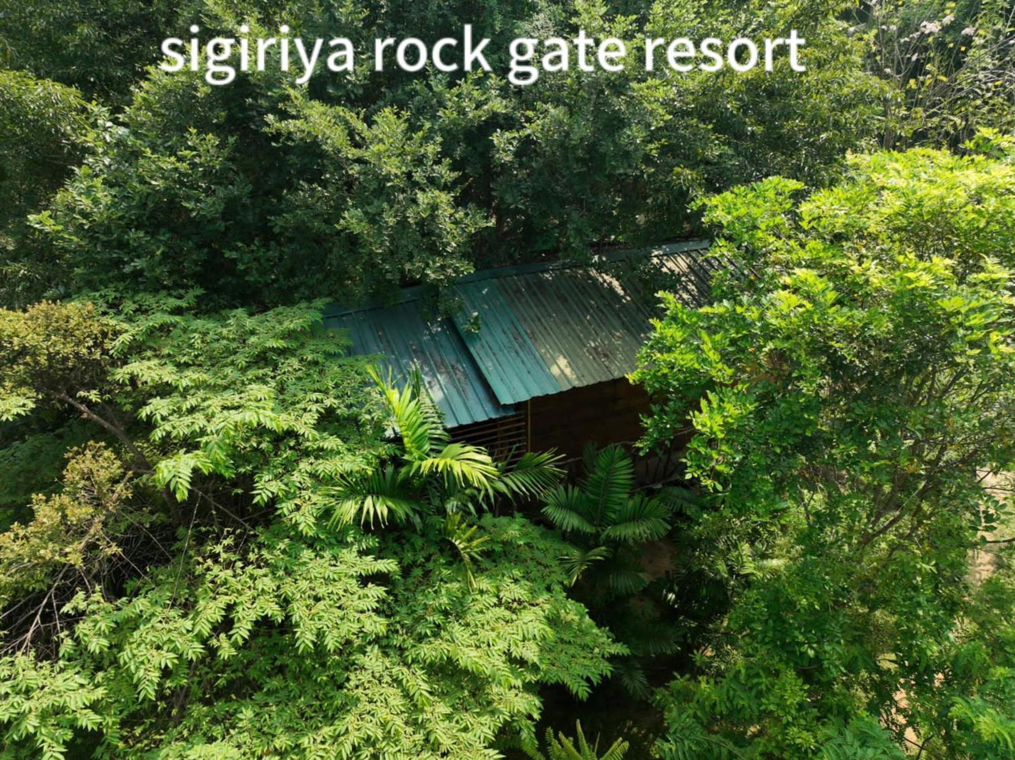 Sigiriya Rock Gate Resort Екстер'єр фото