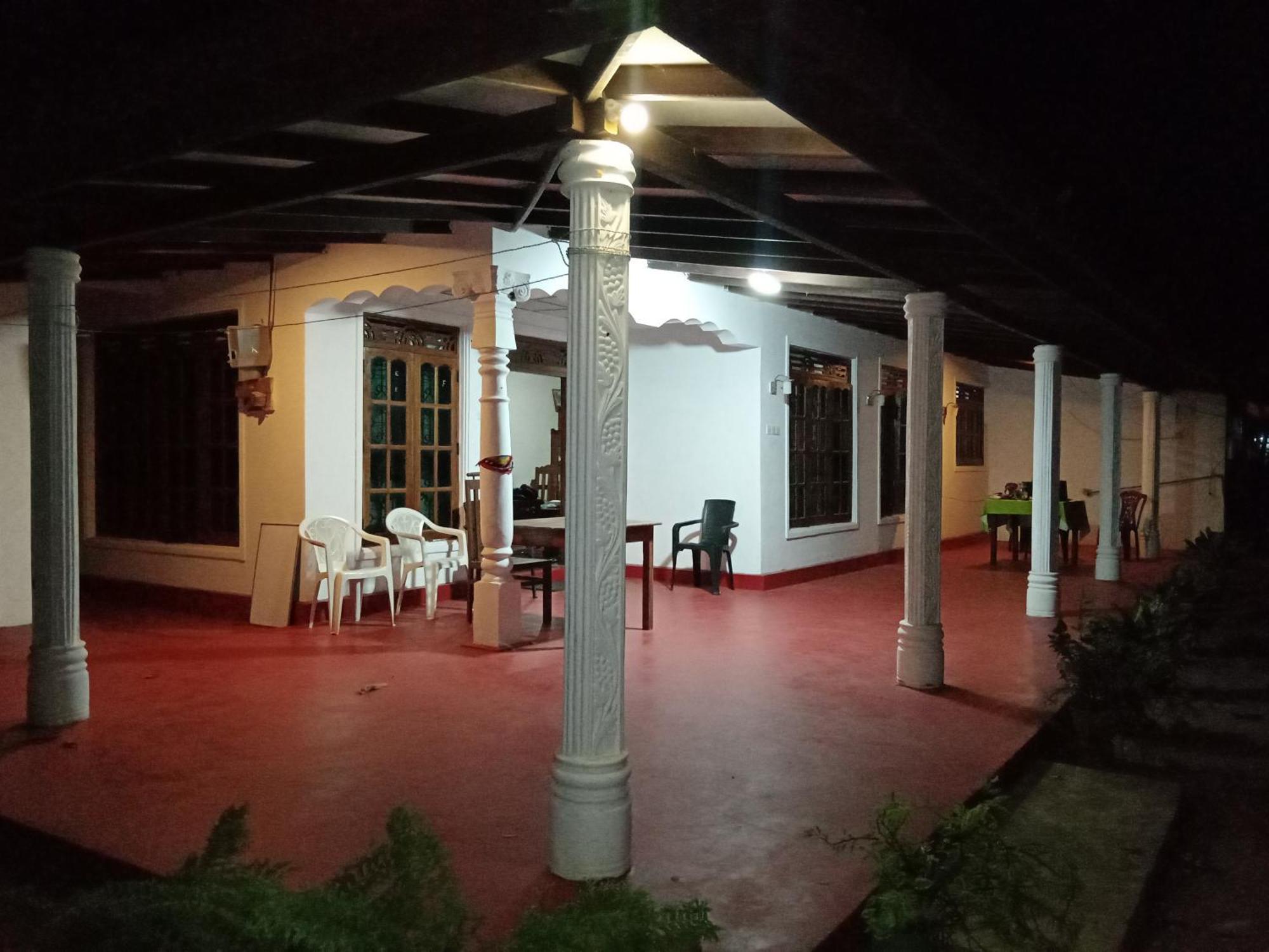 Sigiriya Rock Gate Resort Екстер'єр фото