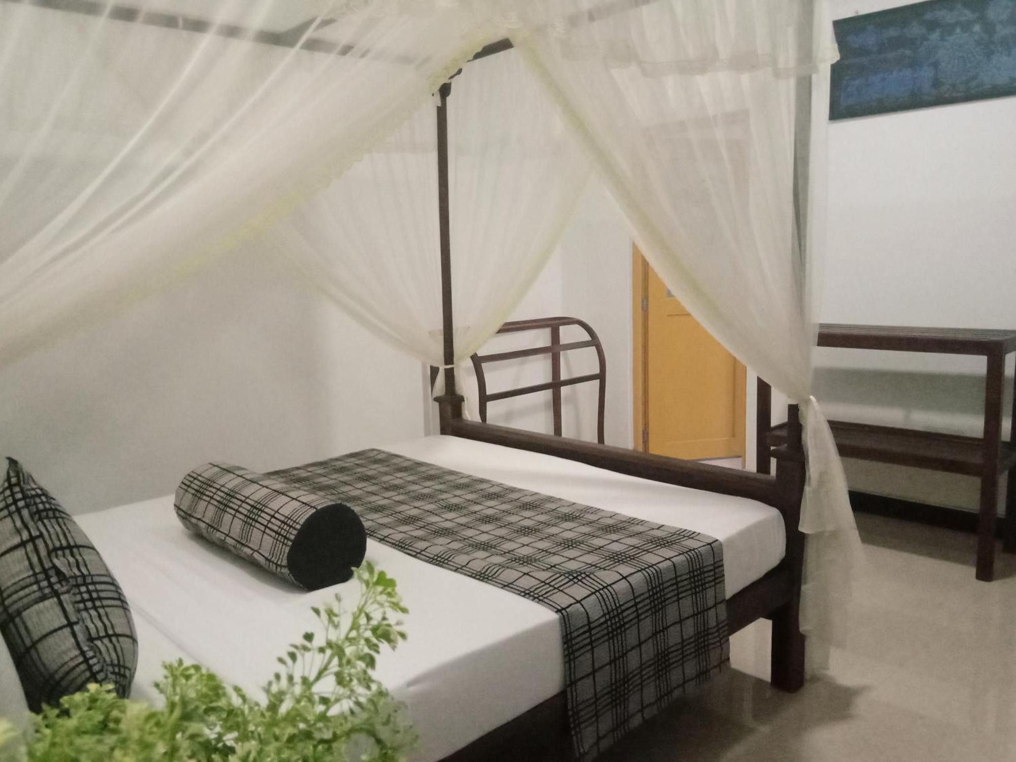 Sigiriya Rock Gate Resort Екстер'єр фото