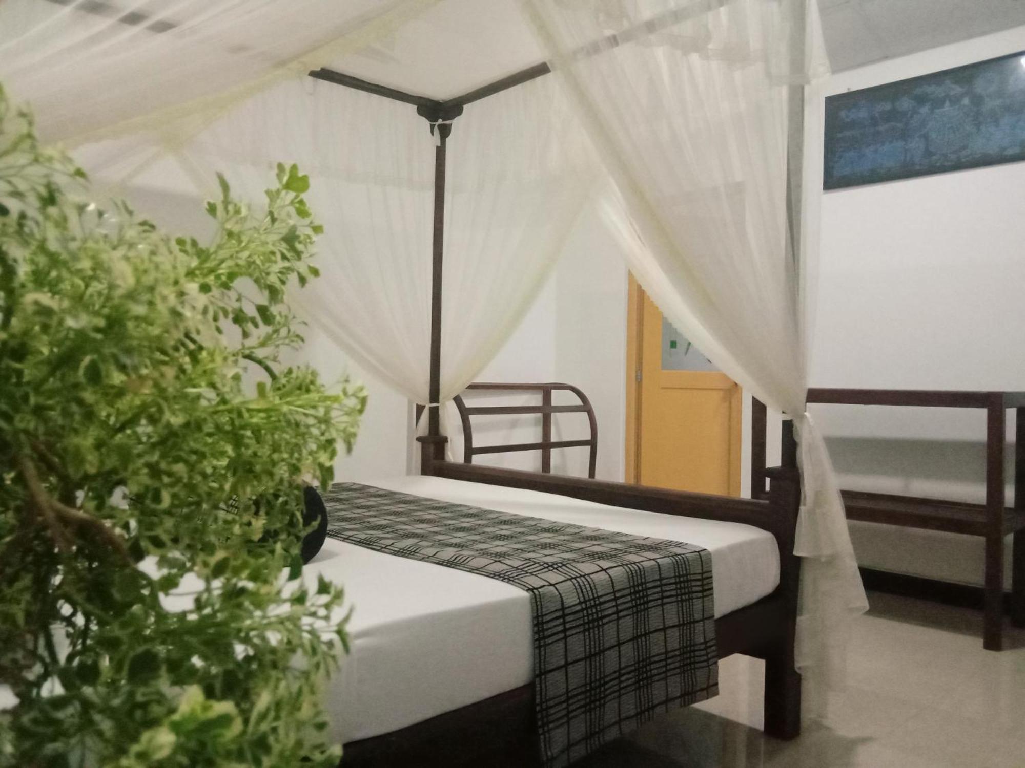 Sigiriya Rock Gate Resort Екстер'єр фото